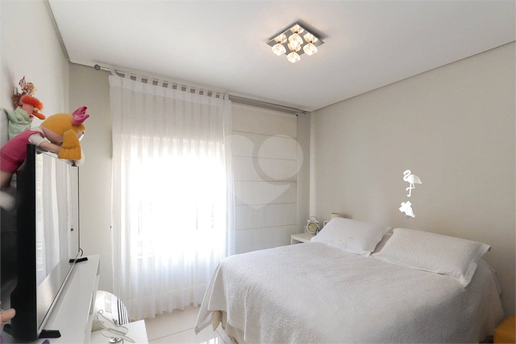 Sobrado à venda com 2 quartos, sendo 1 suíte, em Chácara Santo Antônio, São Paulo, SP