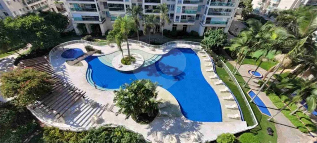Apartamento à venda com 3 quartos, sendo 2 suítes, em Barra da Tijuca, Rio de Janeiro, RJ