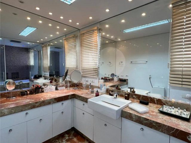 Apartamento à venda com 3 suítes em Jardim, Santo André, SP
