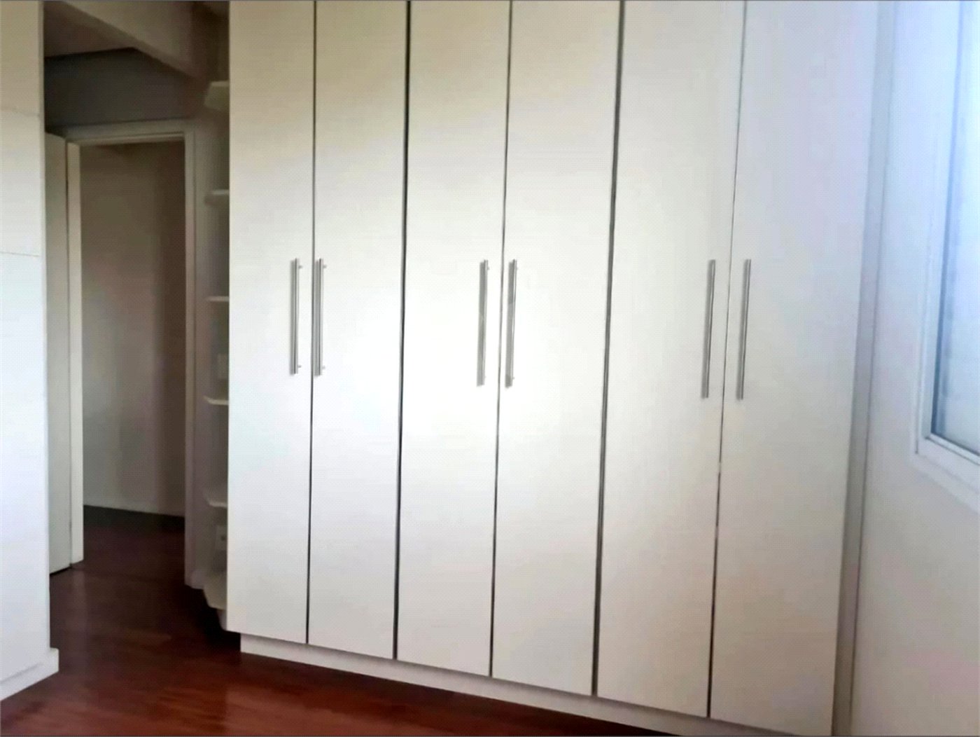 Apartamento à venda com 3 quartos, sendo 1 suíte, em Jardim Ester, São Paulo, SP