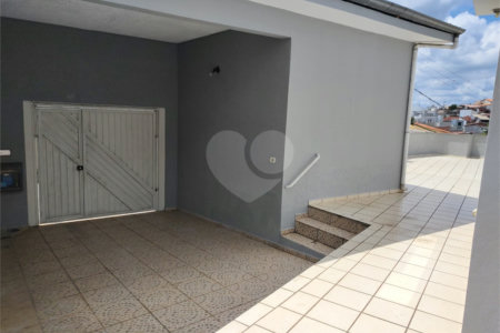 Casa à venda com 3 quartos, sendo 1 suíte,  em Jardim Cintia, Mogi das Cruzes, SP