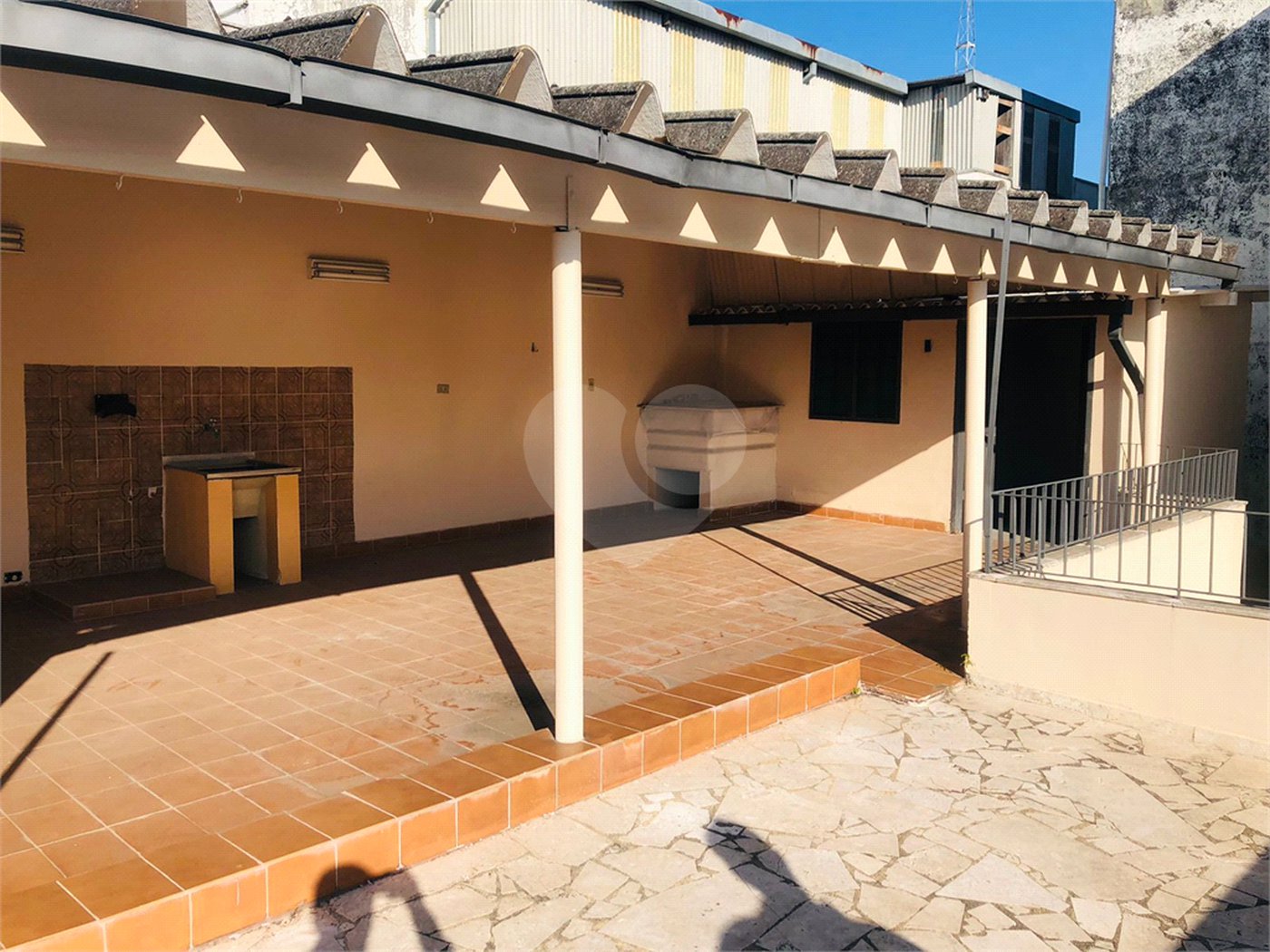 Casa à venda com 3 quartos, sendo 1 suíte,  no Centro, Mogi das Cruzes, SP