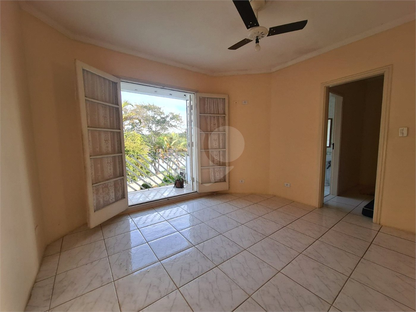 Casa à venda com 3 quartos, sendo 1 suíte, no Centro, Araçoiaba da Serra, SP