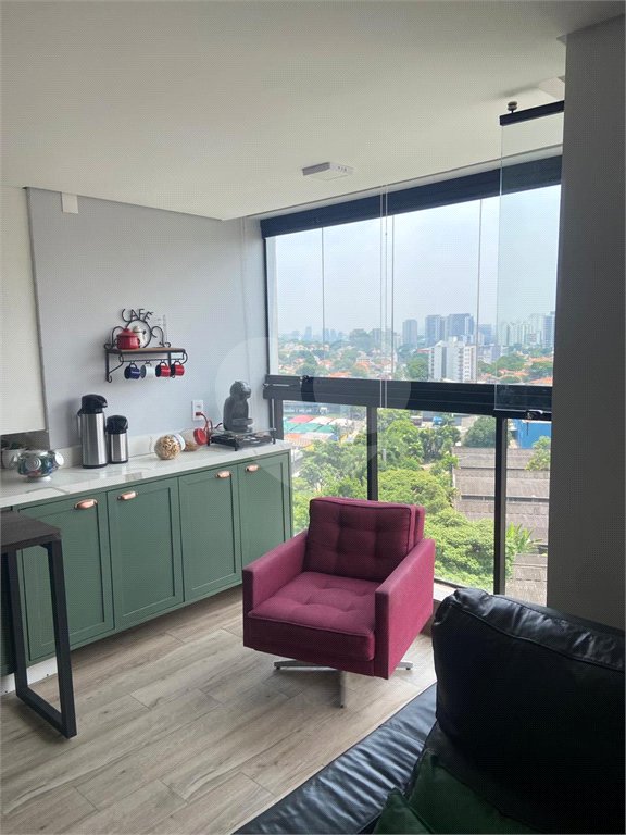 Apartamento à venda com 3 quartos, sendo 2 suítes, em Mirandópolis, São Paulo, SP
