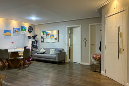 Apartamento à venda com 3 suítes em Rudge Ramos, São Bernardo do Campo, SP