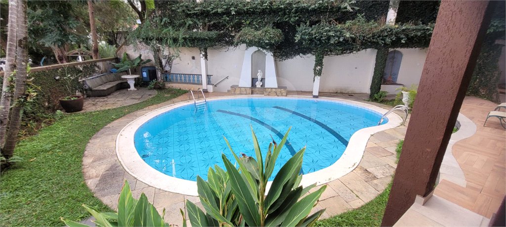 Sobrado à venda com 5 quartos, sendo 4 suítes,  em Tucuruvi, São Paulo, SP