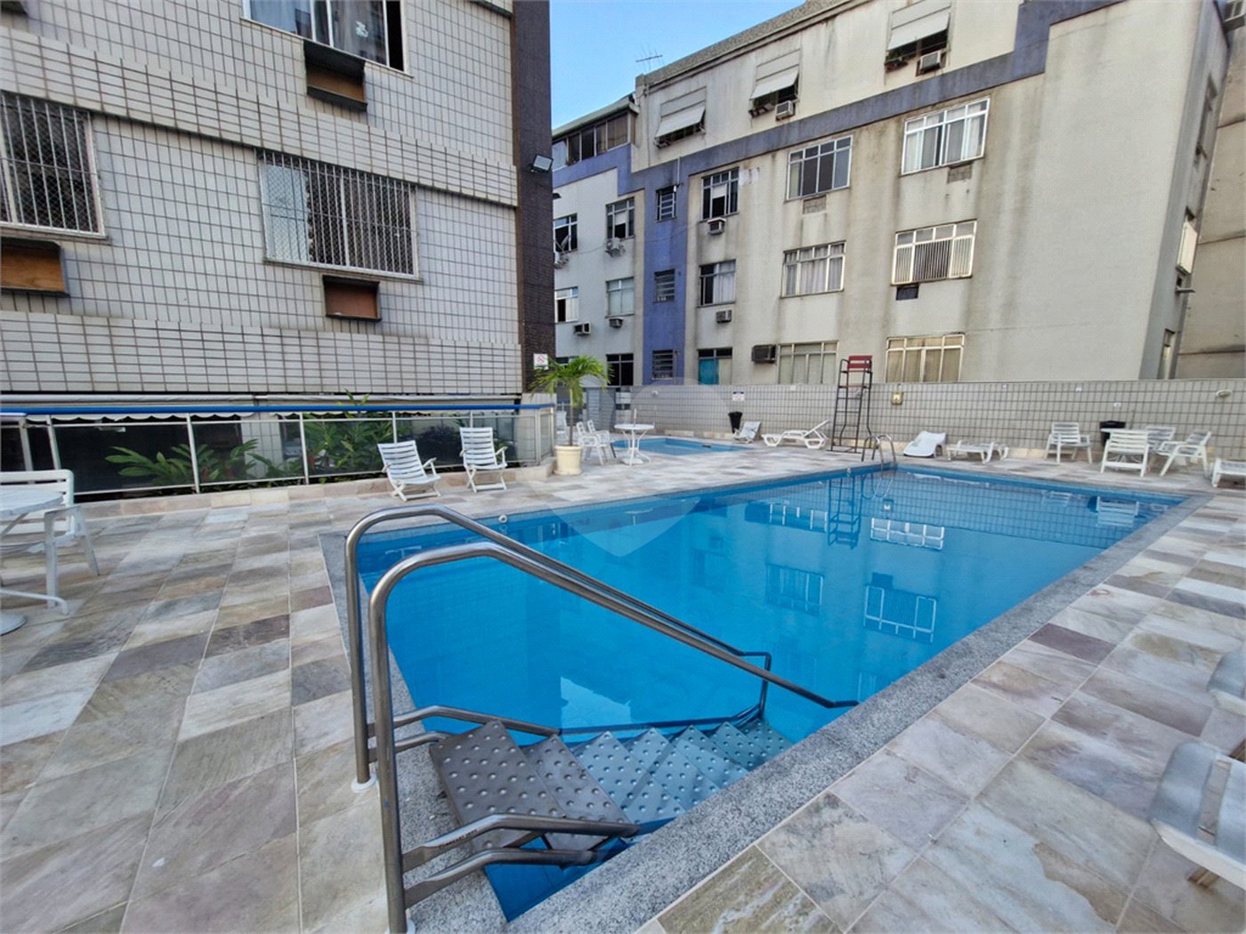 Apartamento à venda com 3 quartos, sendo 1 suíte,  em Vila Isabel, Rio de Janeiro, RJ