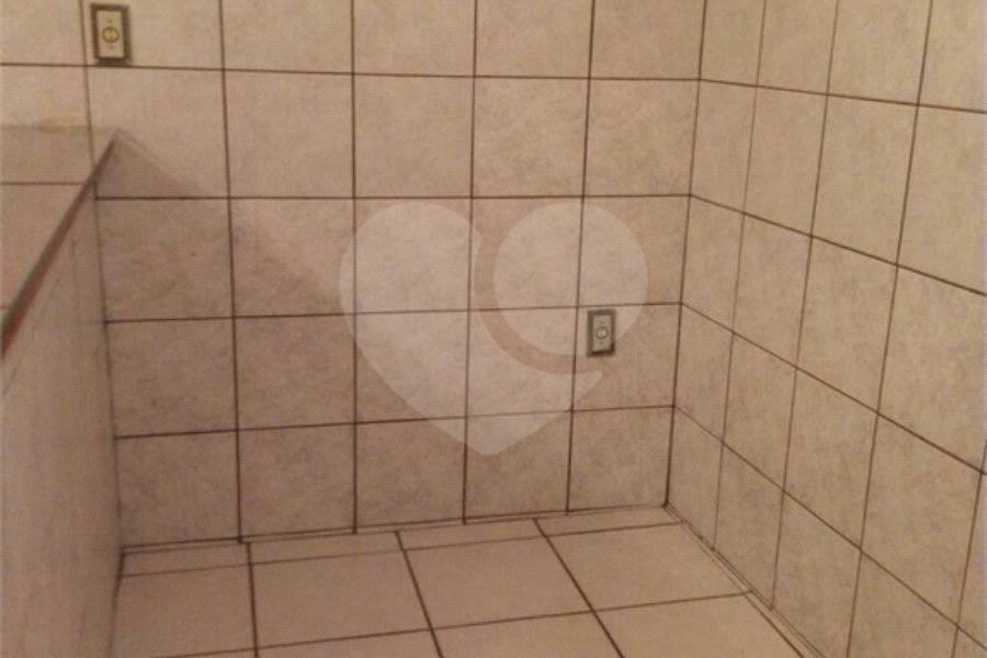 Sobrado à venda com 4 quartos em Jardim Ana Maria, Santo André, SP