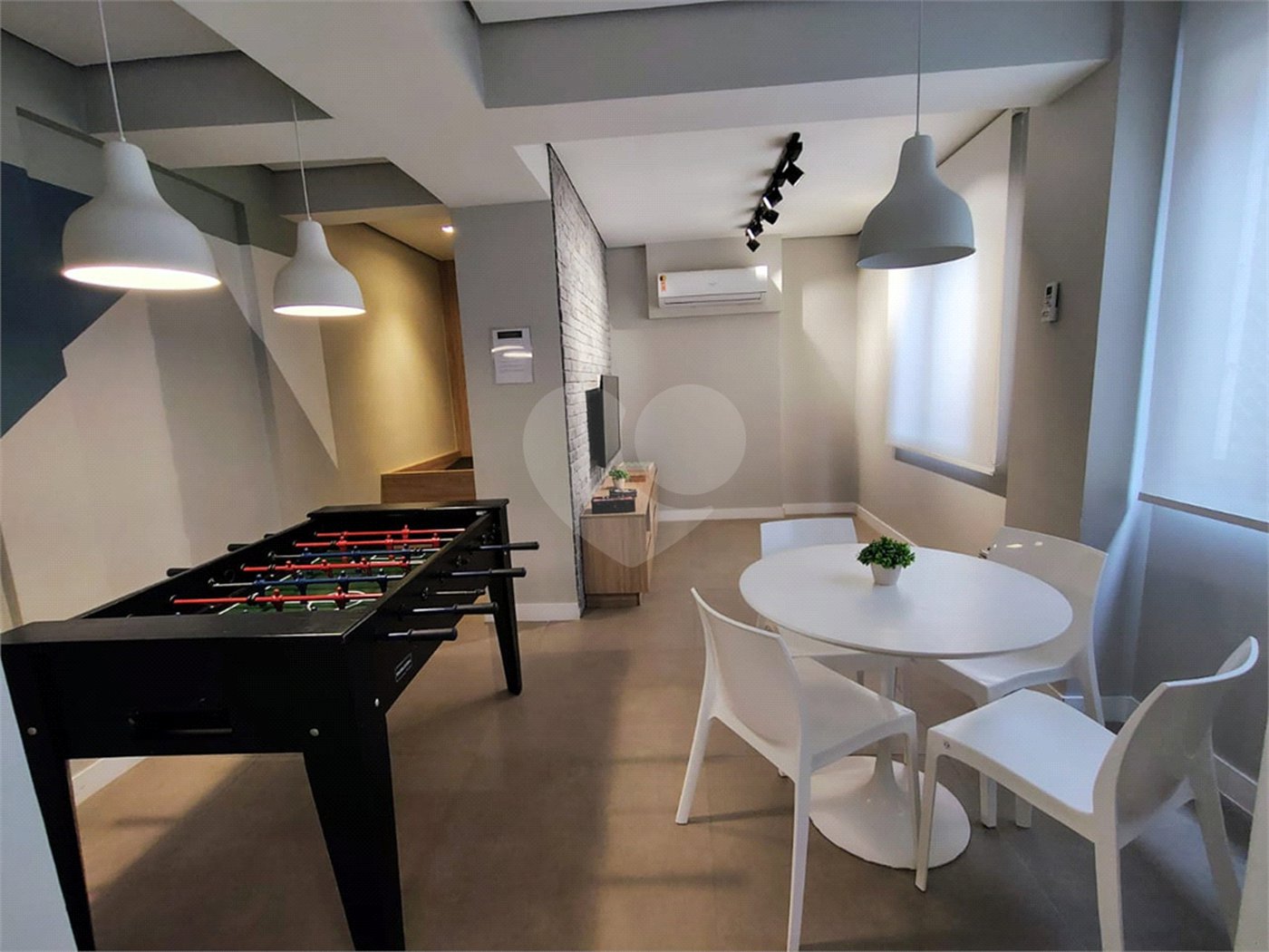 Apartamento à venda com 3 quartos, sendo 1 suíte, em Santo Amaro, São Paulo, SP