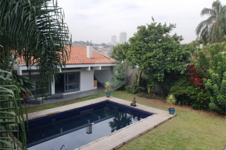 Sobrado à venda com 4 suítes em Alto da Boa Vista, São Paulo, SP