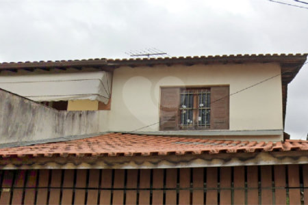 Sobrado à venda com 3 quartos, sendo 1 suíte, em Jardim das Vertentes, São Paulo, SP