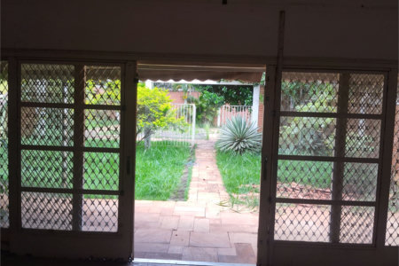 Casa à venda com 5 quartos, sendo 3 suítes, em Vila Sedenho, Araraquara, SP