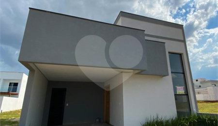 Casa à venda com 2 quartos, sendo 1 suíte,  no condomínio Residencial Villagio Wanel, Sorocaba - SP