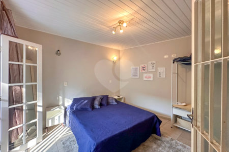 Casa à venda com 3 quartos, sendo 1 suíte,  no condomínio Barão do Triunfo, São Paulo - SP