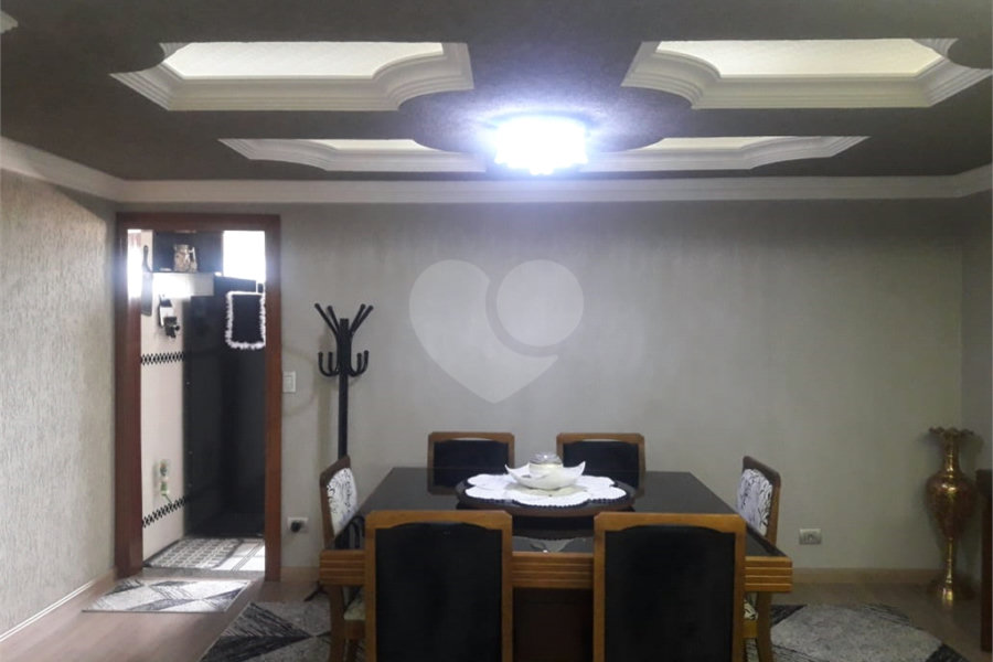 Sobrado à venda com 3 quartos, sendo 1 suíte, em Vila Milton, Guarulhos, SP
