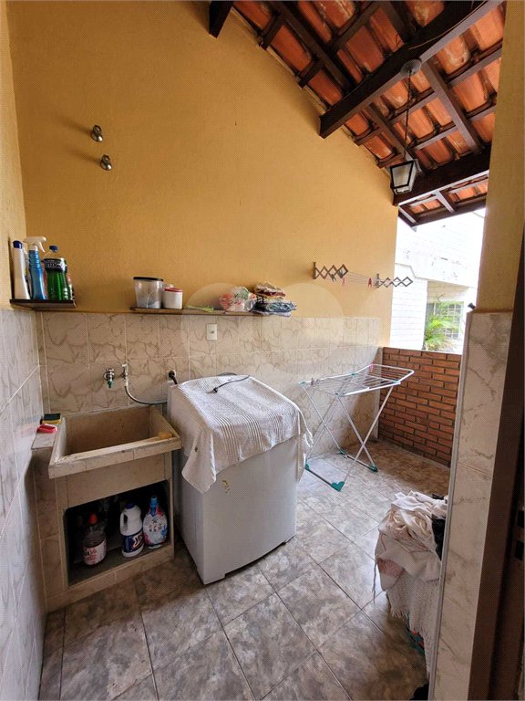 Casa à venda com 4 quartos, sendo 1 suíte, em Vila Leão, Sorocaba, SP