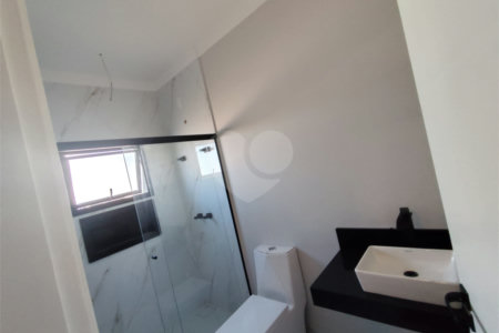 Casa à venda com 4 quartos, sendo 3 suítes,  no condomínio Residencial Golden Ville, Itapetininga - SP