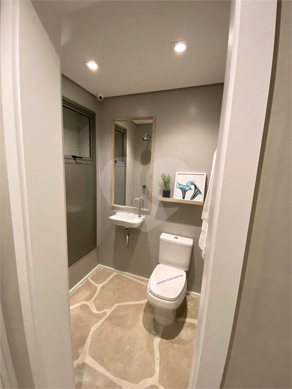 Apartamento à venda com 3 suítes em Campo Belo, São Paulo, SP