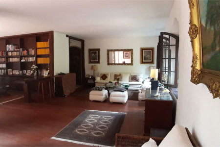 Sobrado à venda com 4 quartos, sendo 2 suítes, em Vila Madalena, São Paulo, SP