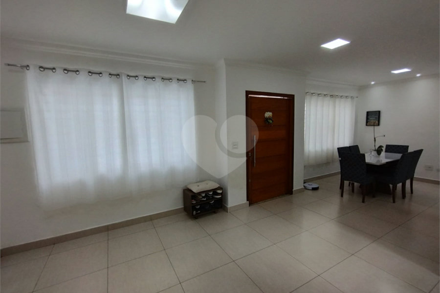 Sobrado à venda com 3 quartos, sendo 1 suíte, em Horto, São Paulo, SP