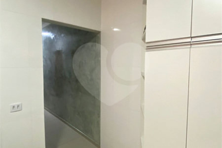 Casa à venda com 3 quartos, sendo 1 suíte, em Ipê, Três Lagoas, MS