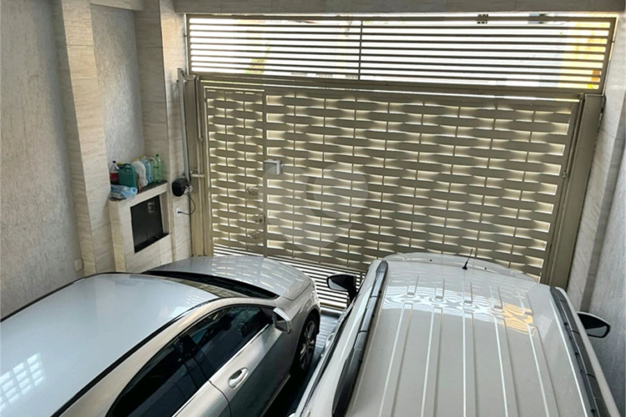Sobrado à venda com 3 quartos, sendo 1 suíte, em Vila Galvão, Guarulhos, SP
