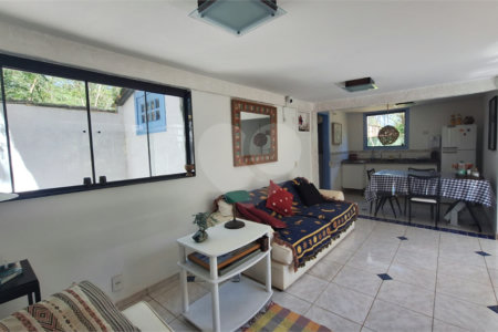 Casa à venda ou para alugar com 3 suítes em Marina, Armação dos Búzios, RJ