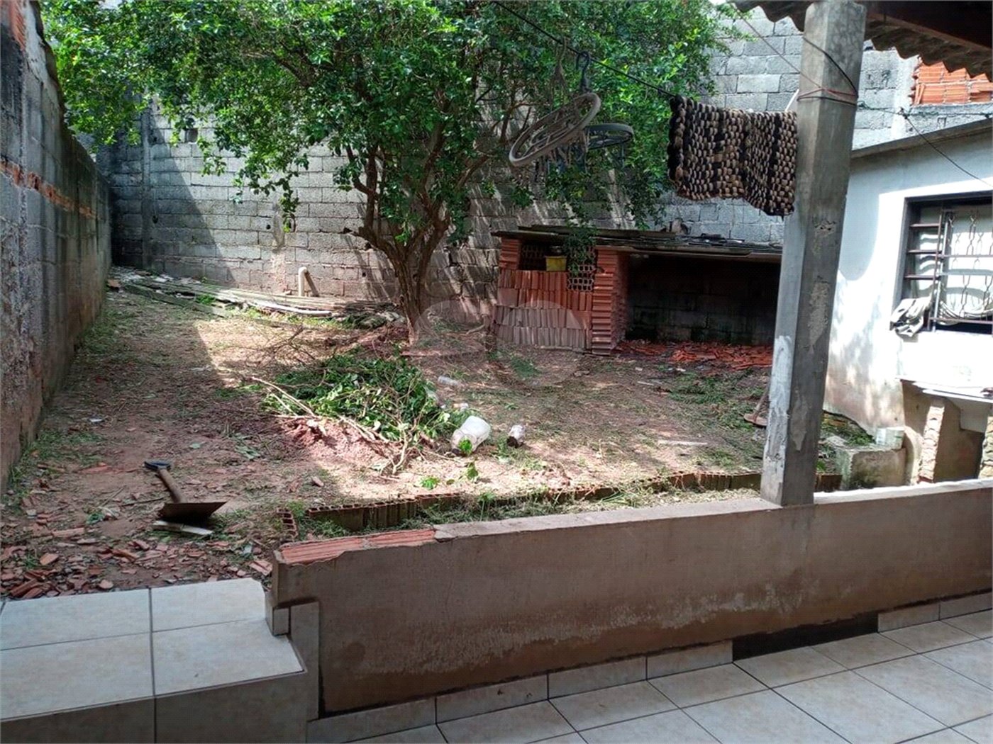 Casa à venda com 2 quartos em Jardim Luciana, Itaquaquecetuba, SP