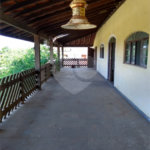 Casa à venda com 5 quartos, sendo 2 suítes, no condomínio Terras de Santa Rosa, Salto - SP
