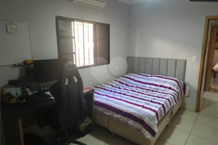 Casa à venda com 2 quartos, sendo 1 suíte,  em Jardim Interlagos, Ribeirão Preto, SP