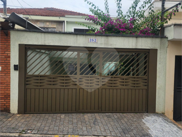 Sobrado à venda com 3 quartos, sendo 1 suíte,  em Santana, São Paulo, SP