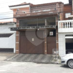 Sobrado à venda com 3 quartos, sendo 1 suíte, em Parque Continental I, Guarulhos, SP