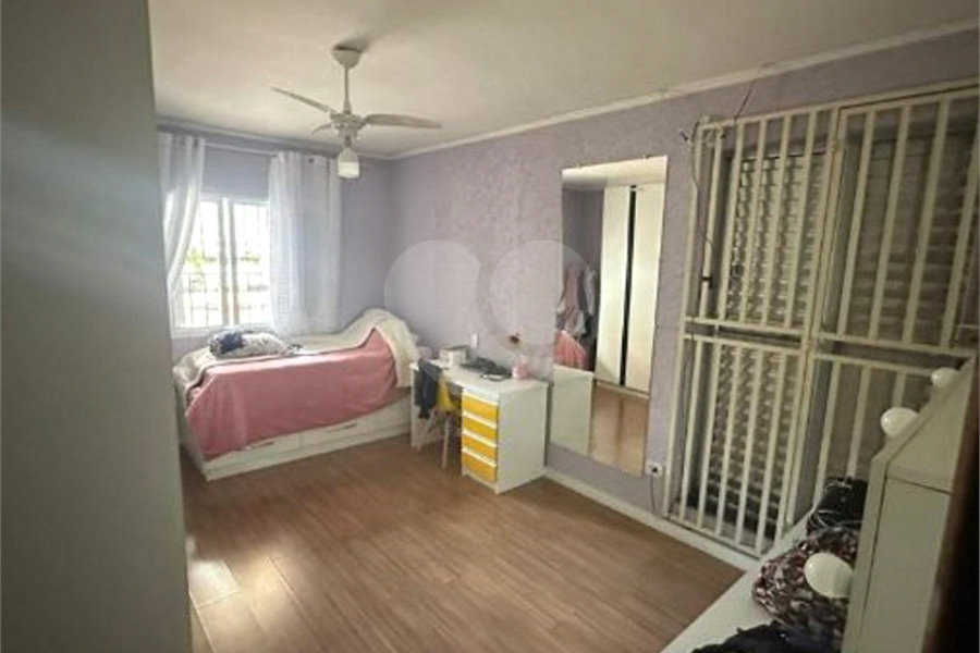 Sobrado à venda com 3 quartos, sendo 1 suíte, em Jardim Aricanduva, São Paulo, SP