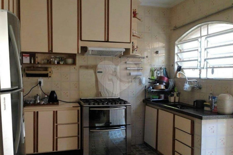 Sobrado à venda com 4 quartos, sendo 1 suíte,  em Horto Florestal, São Paulo, SP