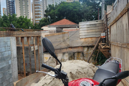 Casa em condomínio à venda com 3 quartos, sendo 1 suíte,  em Água Fria, São Paulo, SP