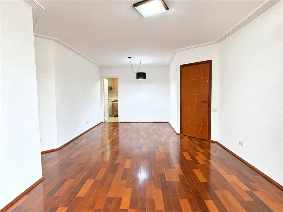 Apartamento à venda com 3 quartos, sendo 1 suíte, em Brooklin, São Paulo, SP