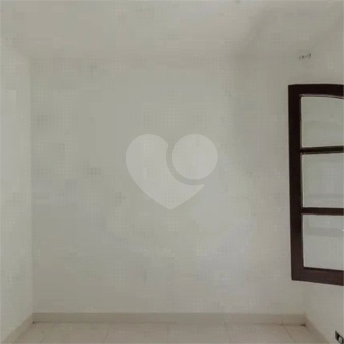Sobrado à venda ou para alugar com 3 quartos, sendo 1 suíte, em Conjunto Residencial Vista Verde, São Paulo, SP