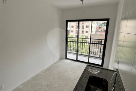Apartamento à venda ou para alugar com 1 quarto em Pinheiros, São Paulo, SP