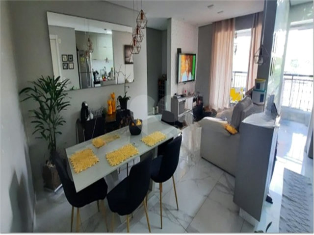 Apartamento à venda com 3 quartos, sendo 1 suíte,  em Vila Guilherme, São Paulo, SP