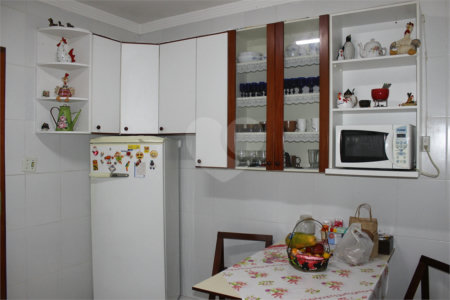 Sobrado à venda com 2 quartos em Santana, São Paulo, SP