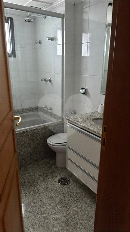 Apartamento à venda com 3 quartos, sendo 1 suíte, em Jardim Anália Franco, São Paulo, SP