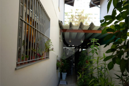 Casa à venda com 4 quartos, sendo 2 suítes, em Chácara Santo Antônio (zona Sul), São Paulo, SP