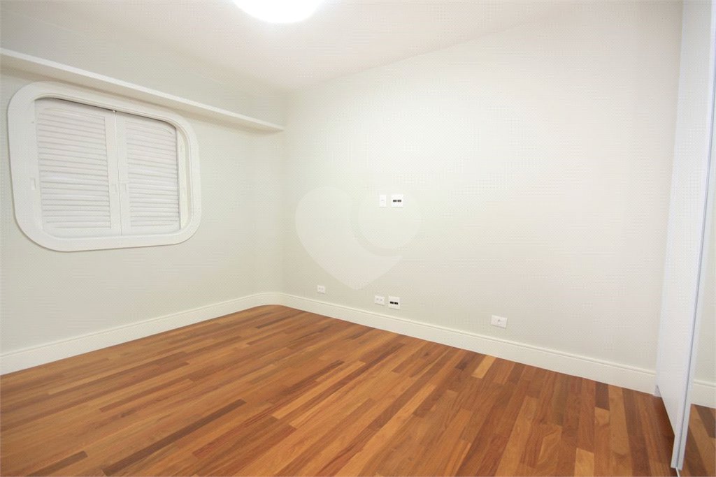 Apartamento para alugar com 3 quartos, sendo 1 suíte, em Granja Julieta, São Paulo, SP