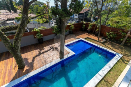 Casa à venda com 4 suítes no condomínio Porto Fino, São Paulo - SP