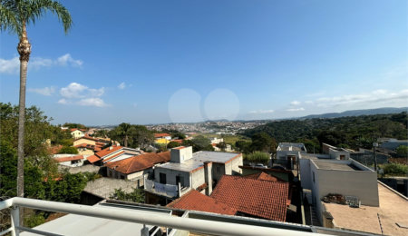 Casa à venda com 3 quartos, sendo 1 suíte,  em Jardim Paulista, Atibaia, SP