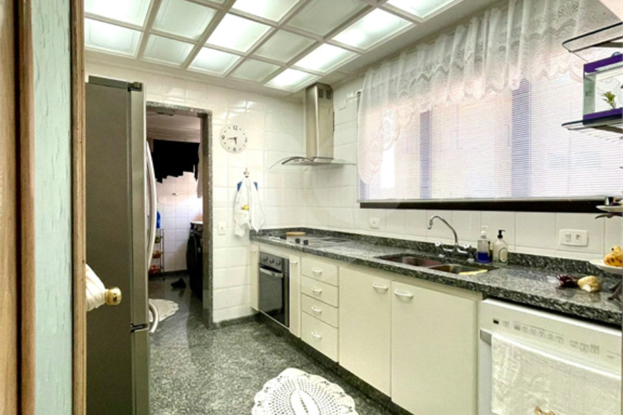 Apartamento à venda com 6 suítes em Santana, São Paulo, SP