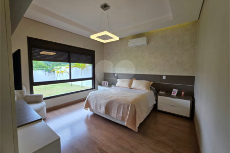 Casa à venda com 4 suítes no condomínio Residencial Jardim Primavera, Louveira - SP