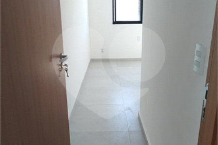 Apartamento à venda com 2 quartos, sendo 1 suíte, em Alvinópolis, Atibaia, SP