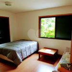 Casa à venda ou para alugar com 5 quartos, sendo 4 suítes, no condomínio Associação Reserva das Hortênsias, Mairiporã - SP
