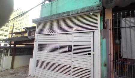 Sobrado à venda com 3 quartos em Água Fria, São Paulo, SP